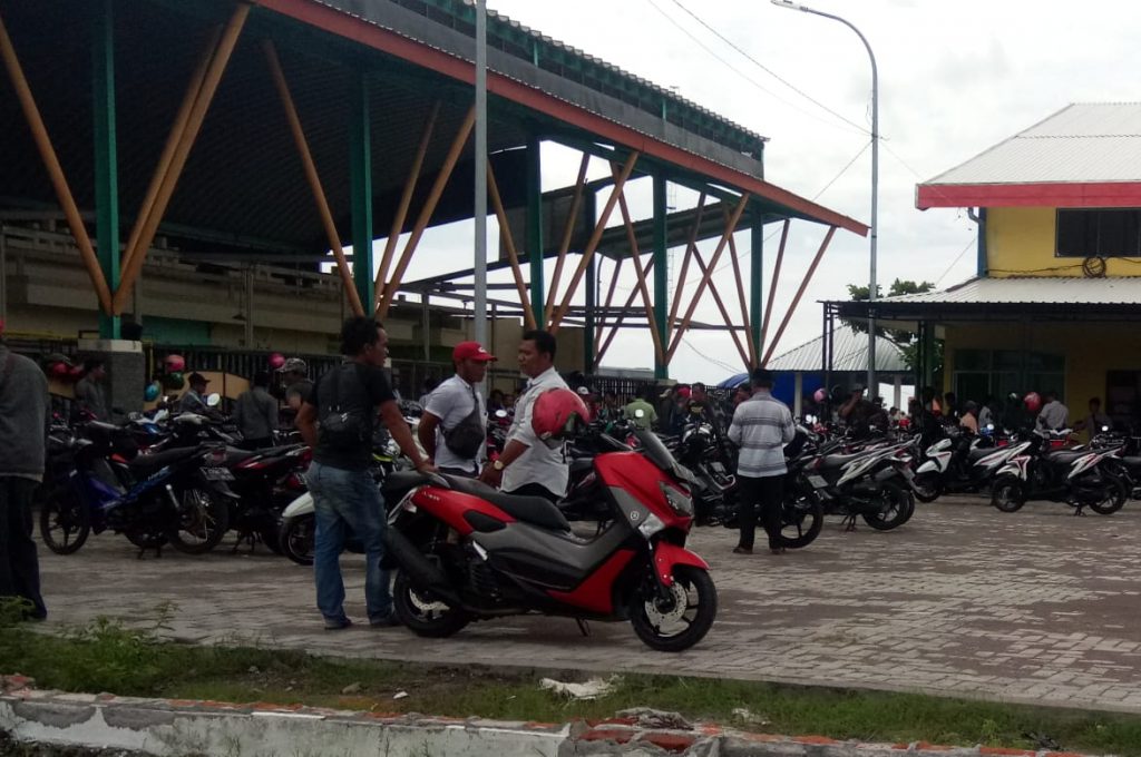 Pedagang Motor Pasar Deg Gedek Resmi Pindah ke Pasar Margalela Sampang