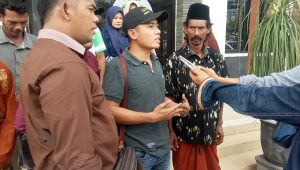 JCW Jatim Kawal Pemeriksaan Saksi Dugaan Pungli Prona Desa Bira Barat Oleh Kejari Sampang