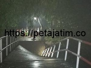 Jembatan Ambruk, Akses Jalan Desa Daleman – Pasarenan Terputus