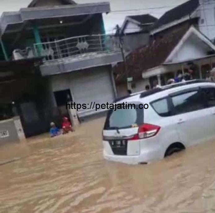 Banjir Rendam Blega, Arus Lalu Lintas Nyaris Terputus