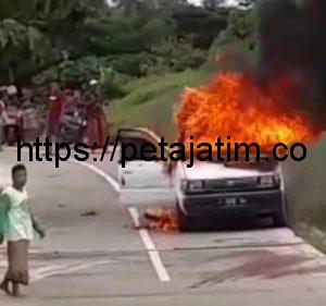 Mobil Milik Ketua Ranting NU Somber Tambelangan Terbakar