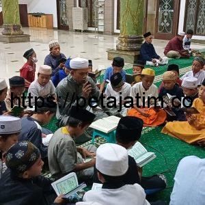 Tangkal Remaja Dari Kenakalan, Polsek Kembangan Adakan Pengajian Rutin