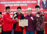 Kiai Mamak-Abdullah Hidayat Terima Rekom PDI Perjuangan, Ini Pesan DPD PDIP Jatim