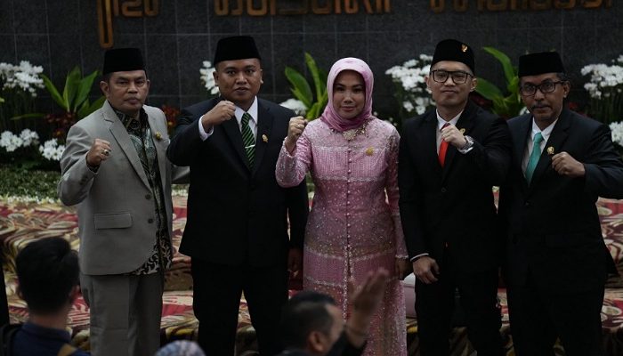 Muda Berkarya, Nurul Huda Resmi Dilantik Jadi Anggota DPRD Provinsi Jatim